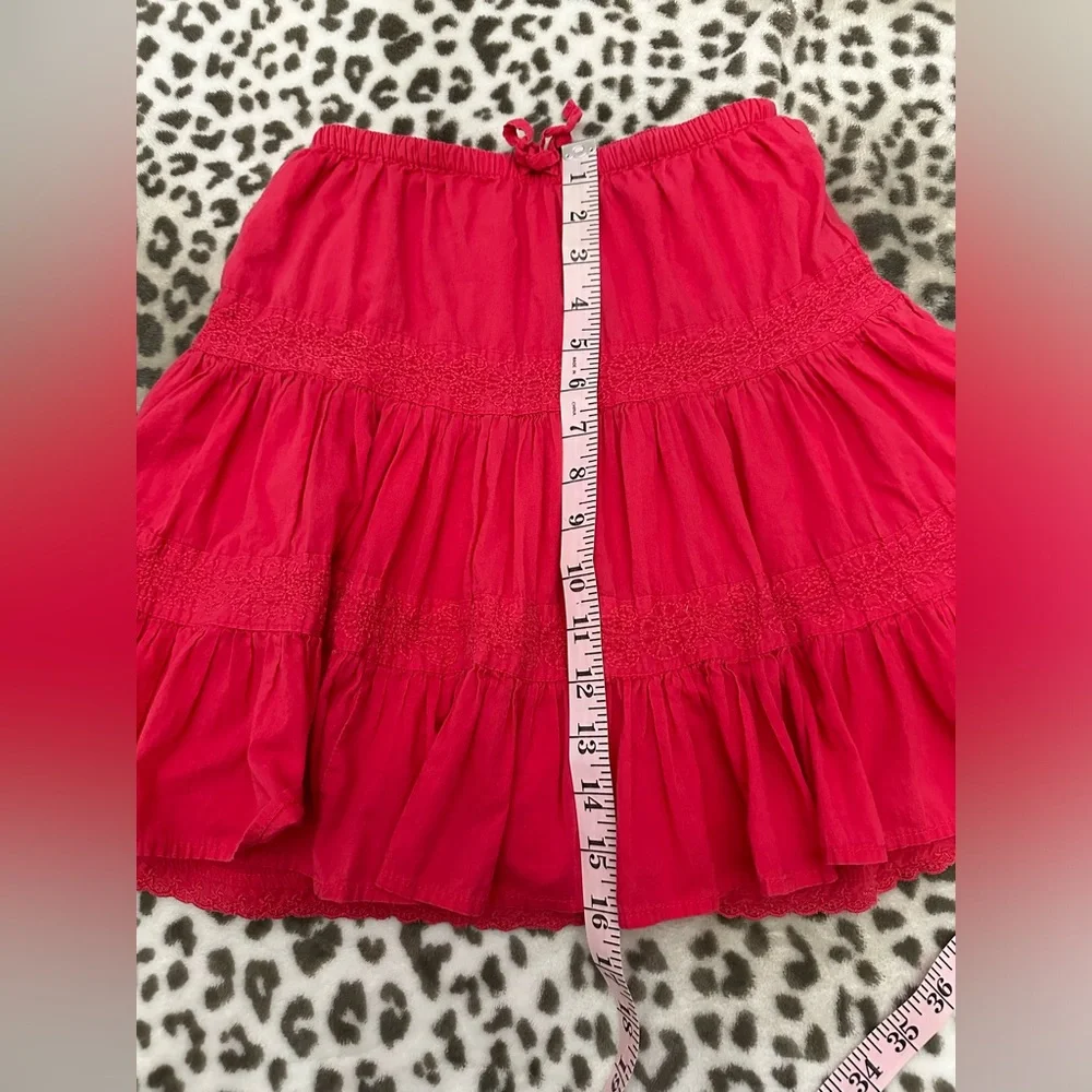 Gap Kids Embroidered Skirt in Pink Size Small 5 6